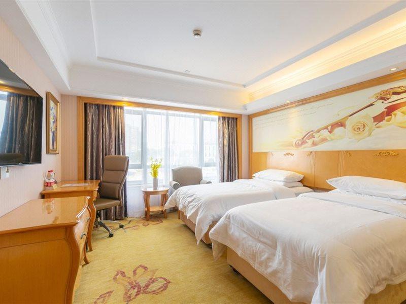 Vienna International Hotel Shanghai Pudong New International Exbition Central Exteriör bild